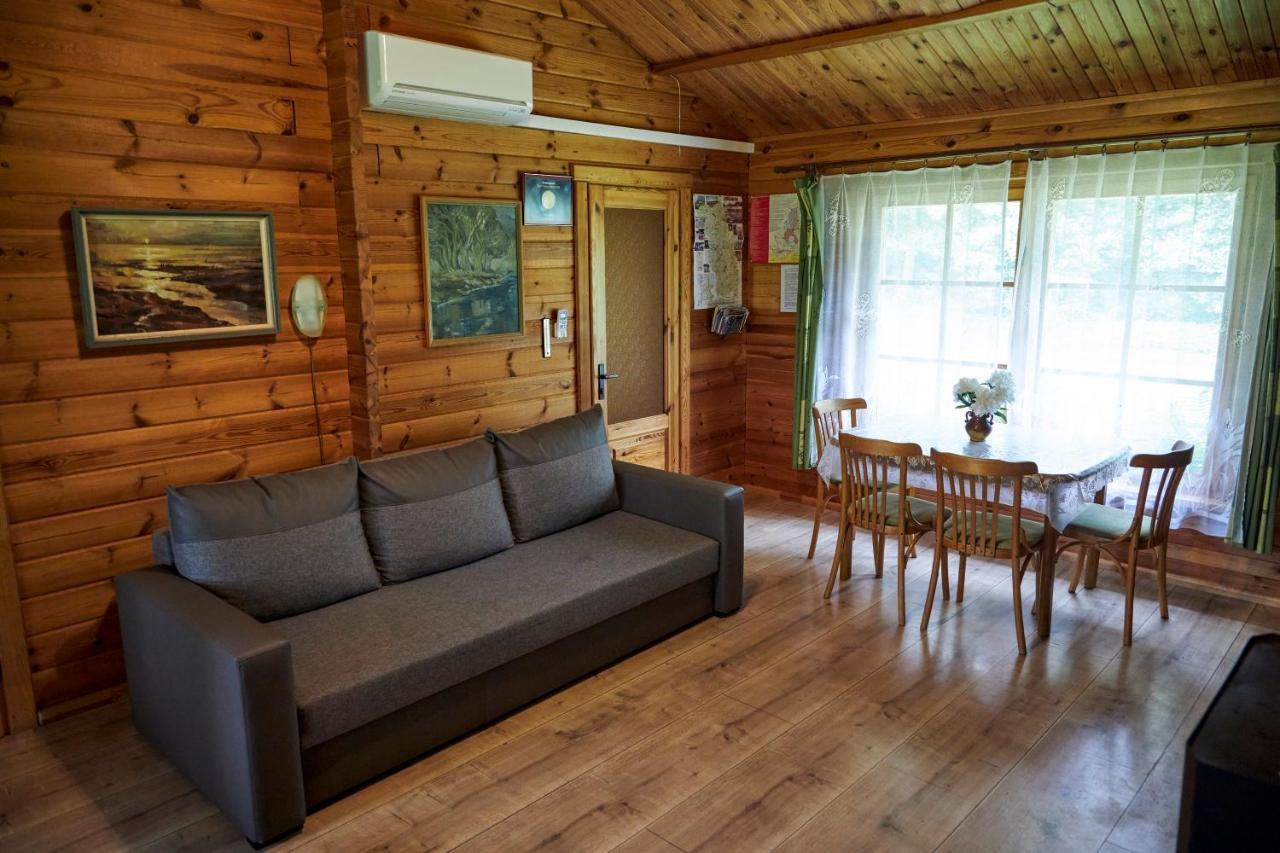 Ezerzemes Guest House Nirza Ngoại thất bức ảnh