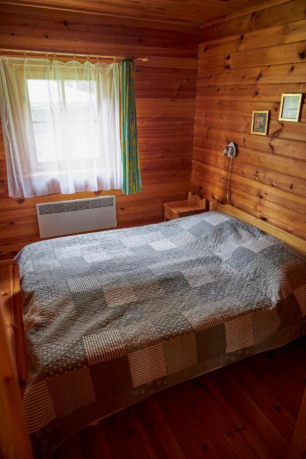 Ezerzemes Guest House Nirza Ngoại thất bức ảnh